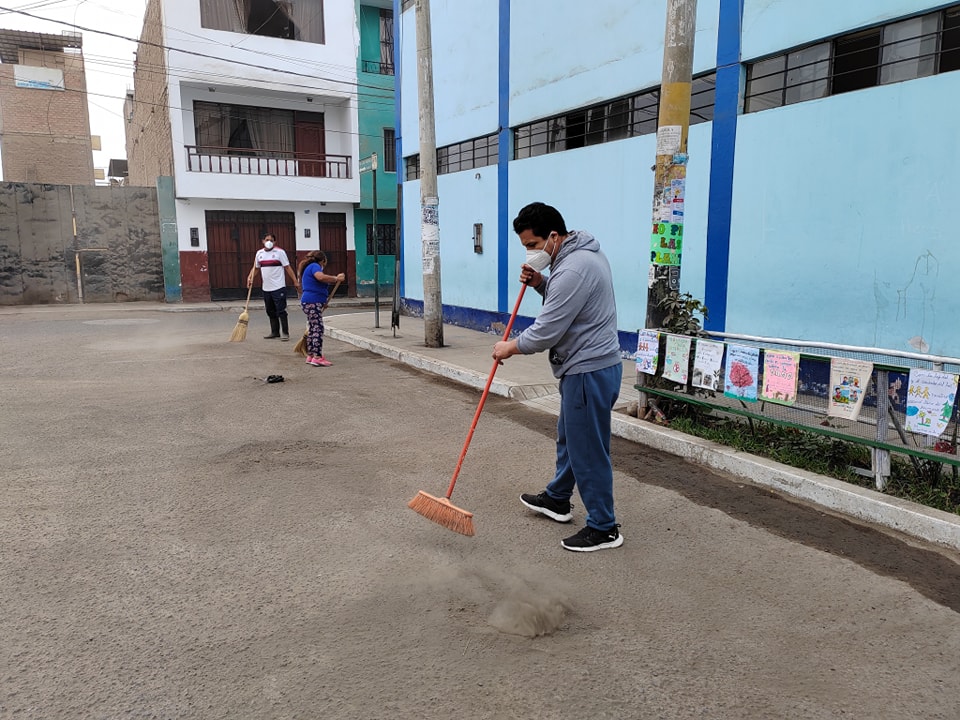 Mph y vecinos se unieron en actividad de limpieza para la recuperación de la seguridad en el "Parque Libertad"