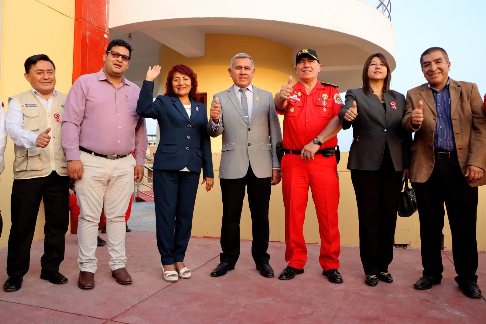 Alcalde Fernando Cárdenas Sánchez apadrinó inauguración de la Compañía de Bomberos N⁰ 44 - Huaral