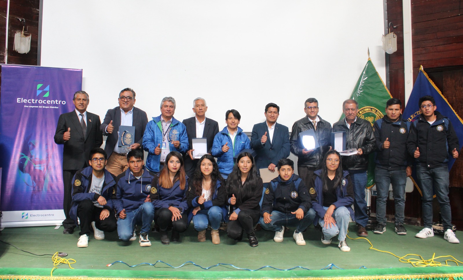 UNCP y ELECTROCENTRO con éxito organizaron primer seminario profesional en ingeniería eléctrica, retos y soluciones en distribución