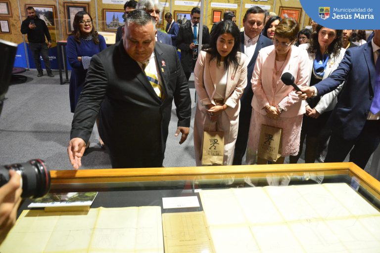 👉🏼 Ya puedes visitar nuestro stand en la Feria Internacional del Libro de Lima