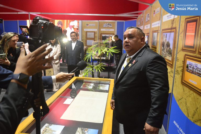 👉🏼 Ya puedes visitar nuestro stand en la Feria Internacional del Libro de Lima