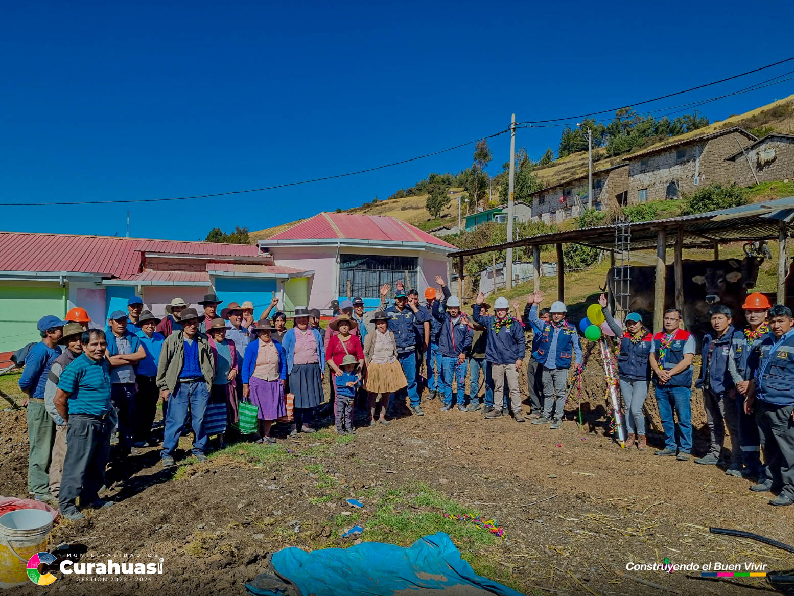 Proyecto Vacunos Inicio con la Construcción de Establos Ganaderos en Rumi Huasi.
