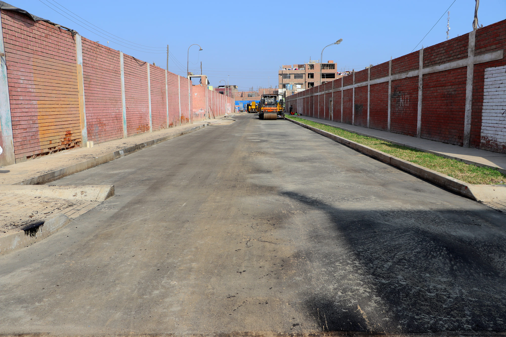 Obra de pistas, veredas y estacionamiento en el Sector Sur este de Huaral será entregada a la población en los próximos días