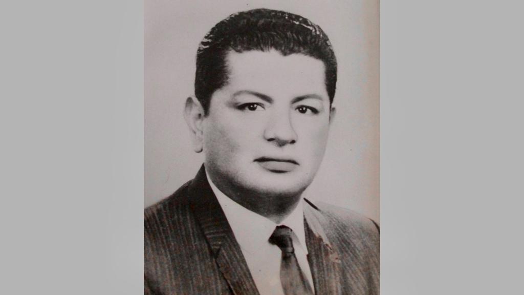 Instituto Nacional de Oftalmología rinde emotivo homenaje de despedida a su fundador Francisco Contreras