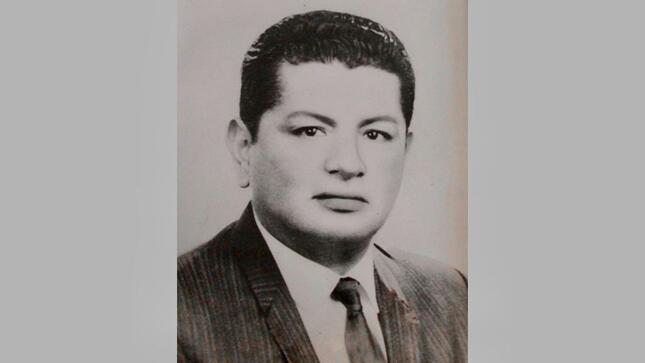 Instituto Nacional de Oftalmología rinde emotivo homenaje de despedida a su fundador Francisco Contreras