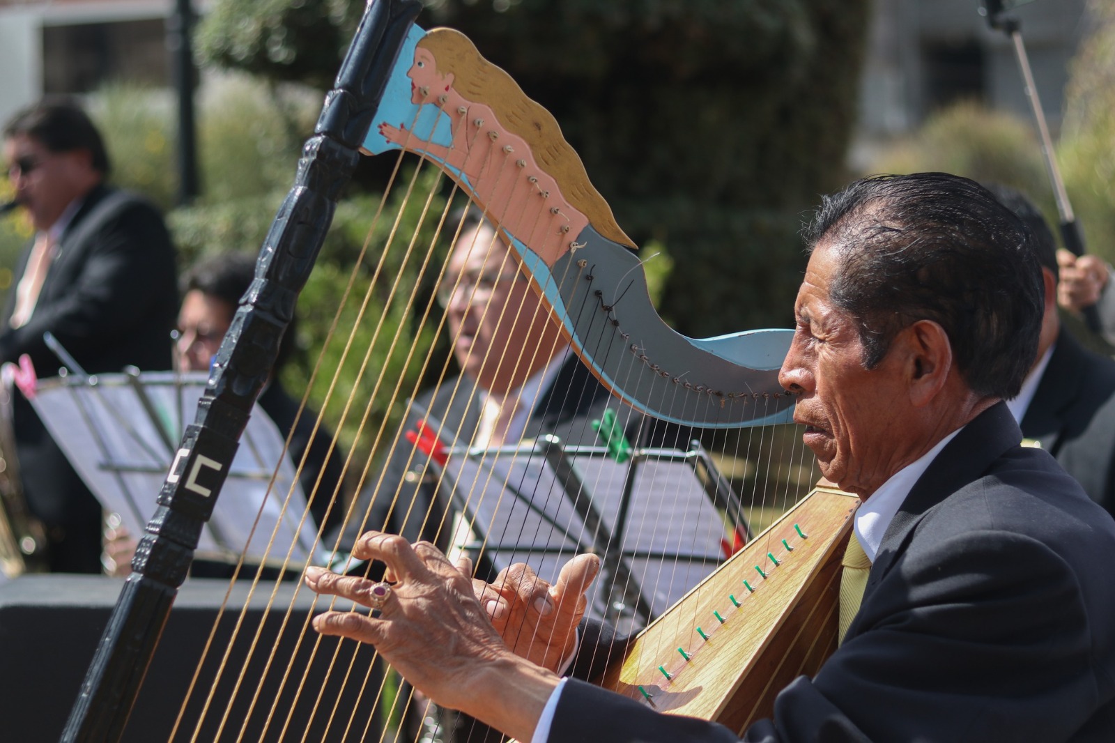 Conmemora los 74 años del
nacimiento de Javier Unsihuay
Con el acompañamiento musical de los Internacionales Ases de Huayucachi