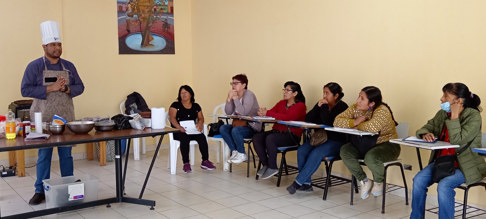 MPH desarrolló el segundo módulo del "Taller de repostería" en beneficio de las madres de los programas sociales y público en general
