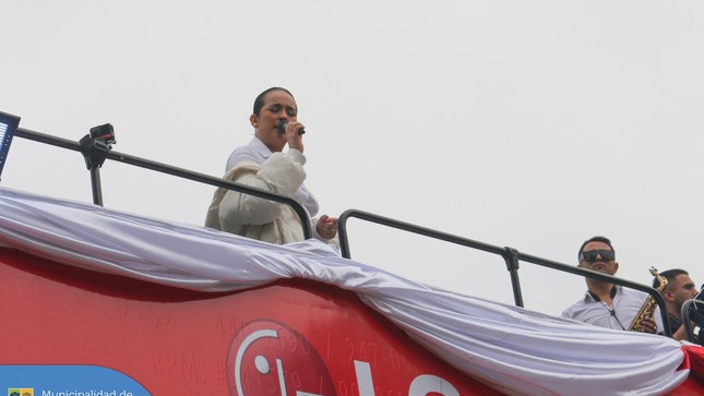 🤩 Los vecinos jesusmarianos disfrutaron del espectacular show gratuito de 👩‍🎤 Daniela Darcourt en la explanada del campo de marte. El evento fue organizado en coordinación con 🔴LG XBOOM Go.
#JesúsMaríaSomosTodos #EsTiempoDeSoluciones