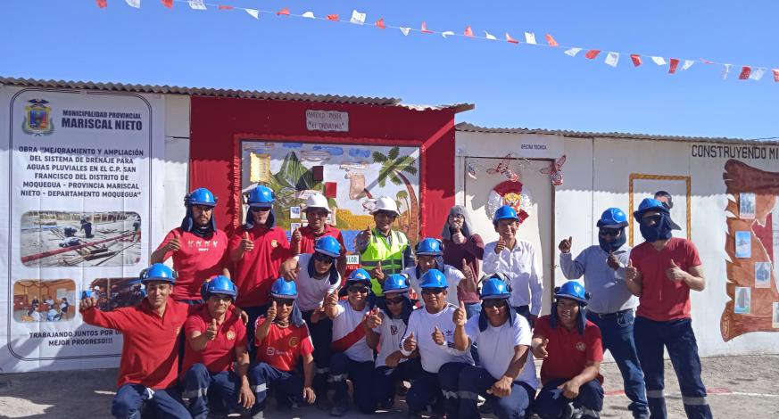 El municipio provincial liderado por el Alcalde John Larry Coayla, organizó el “I Concurso de murales, Día de la independencia del Perú” con la finalidad de involucrar al personal que labora en la Sub Gerencia de Obras Públicas en la celebración patria a través de actividades que consolidan el trabajo en equipo.