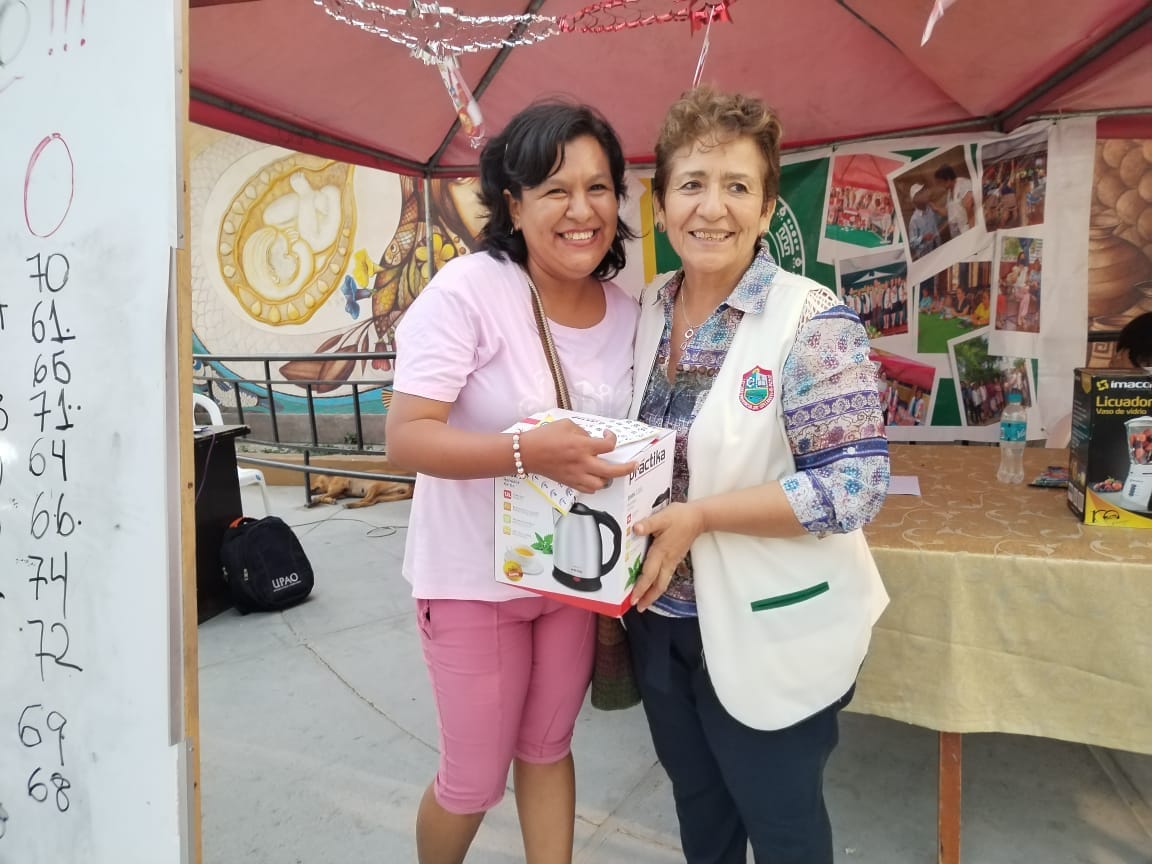 Comité De Damas Capullanas En Acción Realizó Bingo Para Ayudar A Vecinos Enfermos Y De Escasos Recursos