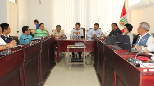Funcionarios informan al Consejo Regional sobre acciones para afrontar un eventual FEN