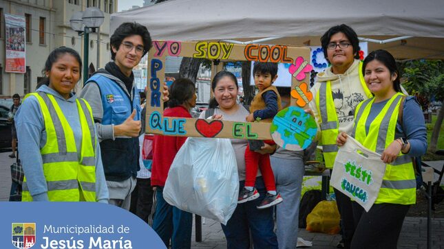 JesúsMaríaNatural 🌿 | Con el objetivo de fomentar valores hacia el cuidado y protección de nuestro mundo 🌎 y entorno se realizó una nueva edición de ♻️ Festi Educca ♻️ en la Plaza San José.