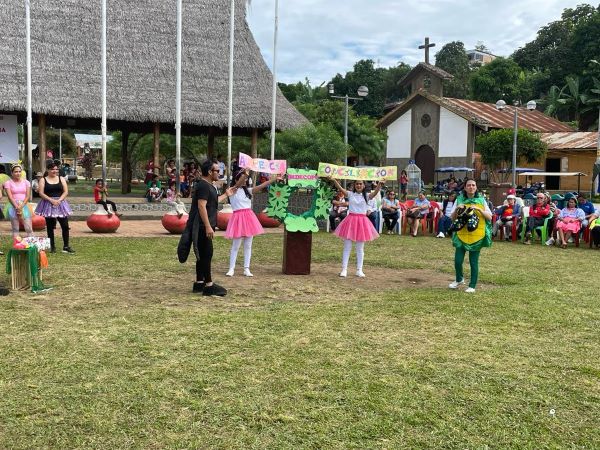 Cuentos infantiles creados por personal de la sede regional enseña el respeto a la propiedad intelectual y la protección de los derechos de los consumidores.