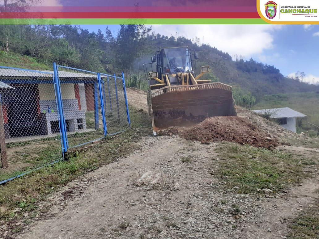 Siguen los trabajos de rehabilitación de vías vecinales