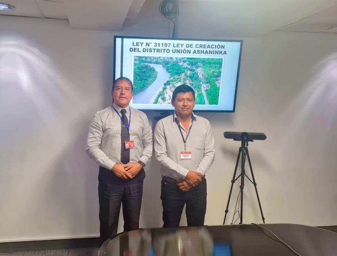 Autoridades en Lima
