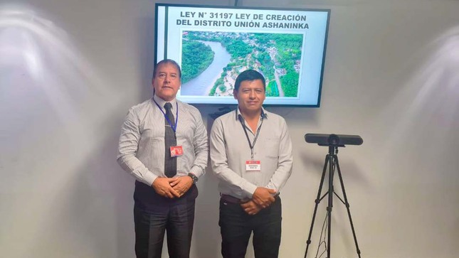 Autoridades en Lima