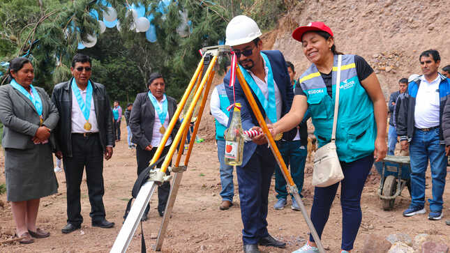Inicio de obra Puente Lluncuna