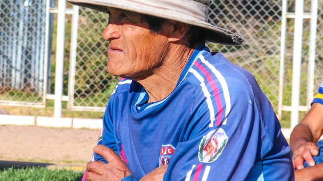 Campeonato de fulbito en homenaje a papá.