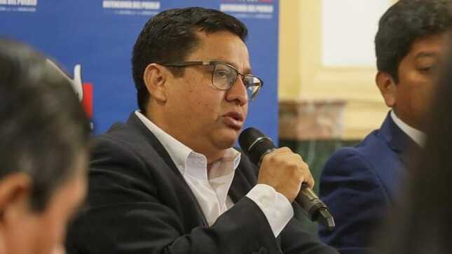 Ministro César Vásquez “Vamos a garantizar la atención integral de menores en establecimientos penitenciarios”