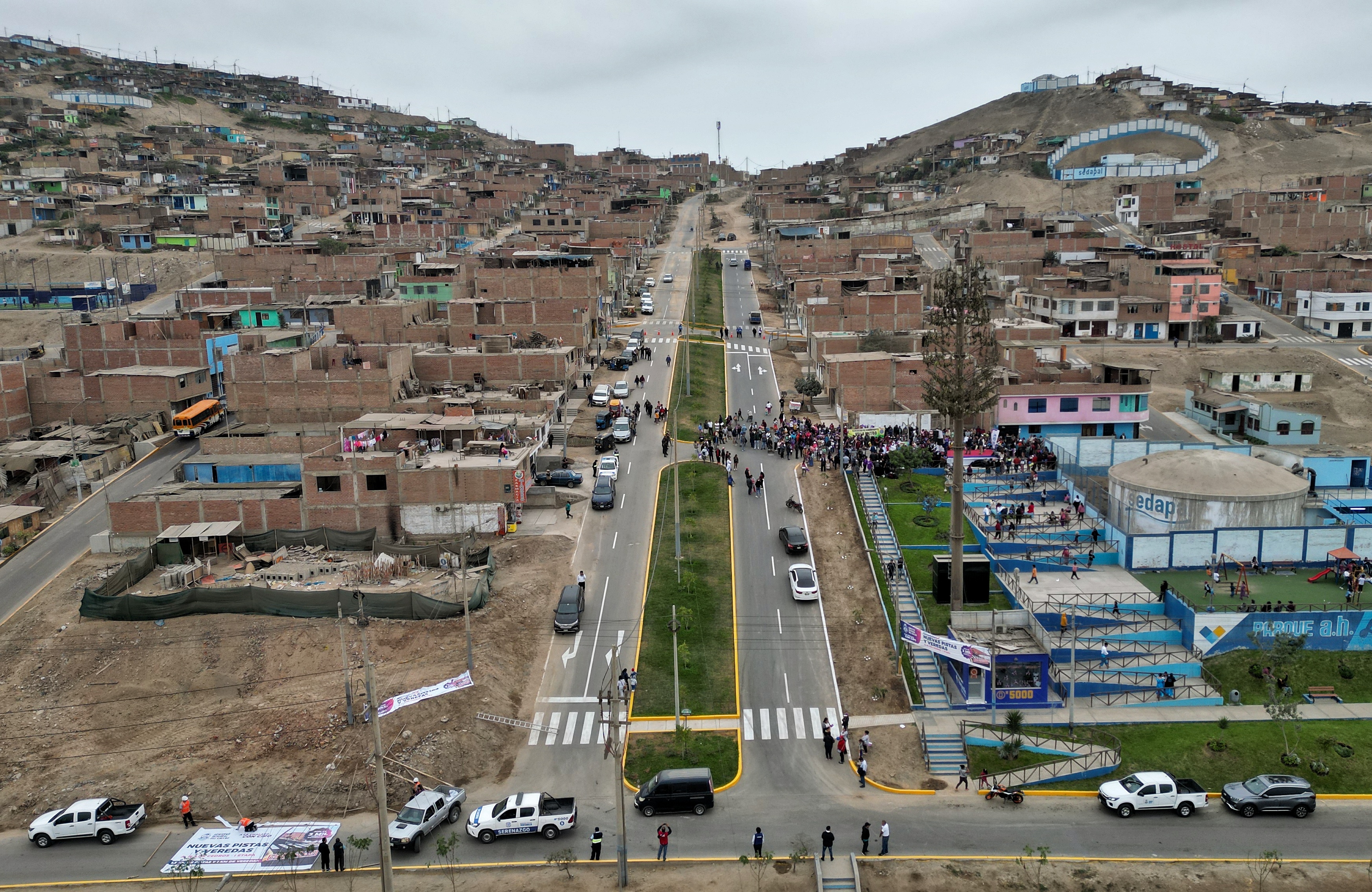 GORE Callao inaugura nuevas pistas y veredas en A. H. Los Cedros de Ventanilla