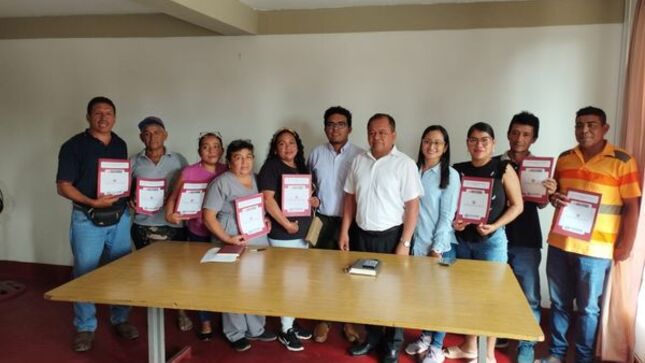 Vecinos Del Distrito De Salitral Son Beneficiados Con 47 Títulos De Propiedad
