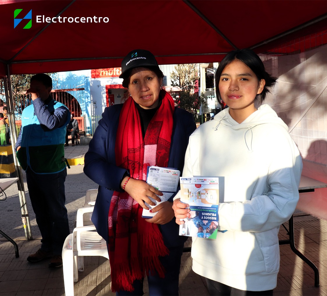Electrocentro presente en la VII Feria Del Libro en Pasco