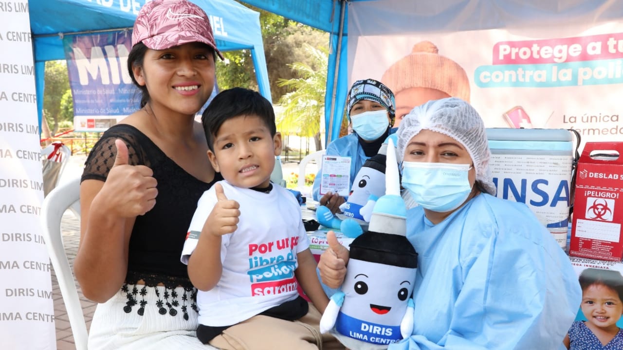 Barrido de vacunación contra la polio suma cerca de 800 000 niñas y niños protegidos