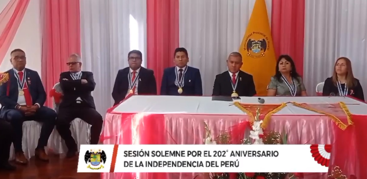 Sesión Solemne por el 202 Aniversario de la Independencia del Perú