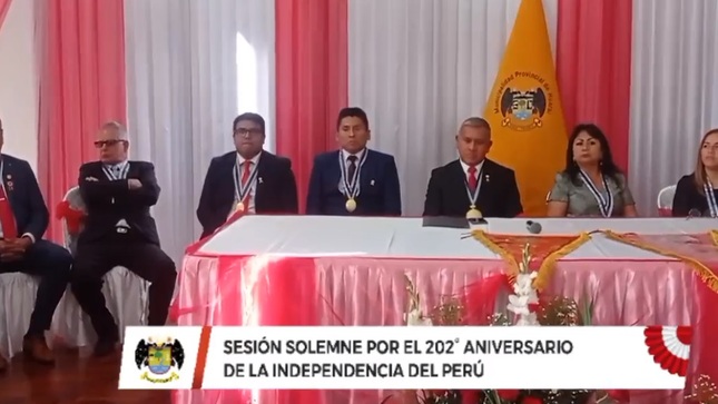 Sesión Solemne por el 202 Aniversario de la Independencia del Perú