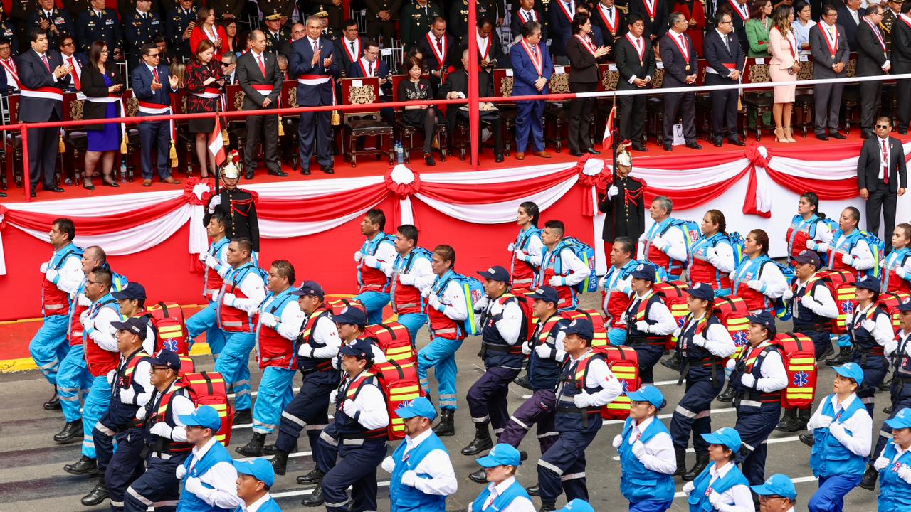 Brigadas de Digerd y SAMU participaron en la Gran Parada y Desfile Cívico Militar por Fiestas Patrias