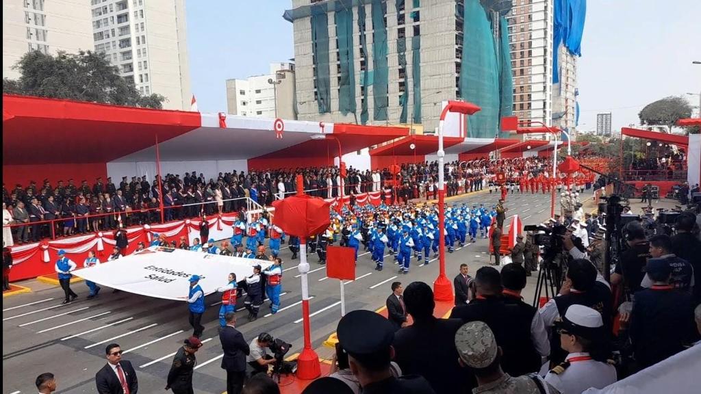 Brigadas de Digerd y SAMU participaron en la Gran Parada y Desfile Cívico Militar por Fiestas Patrias