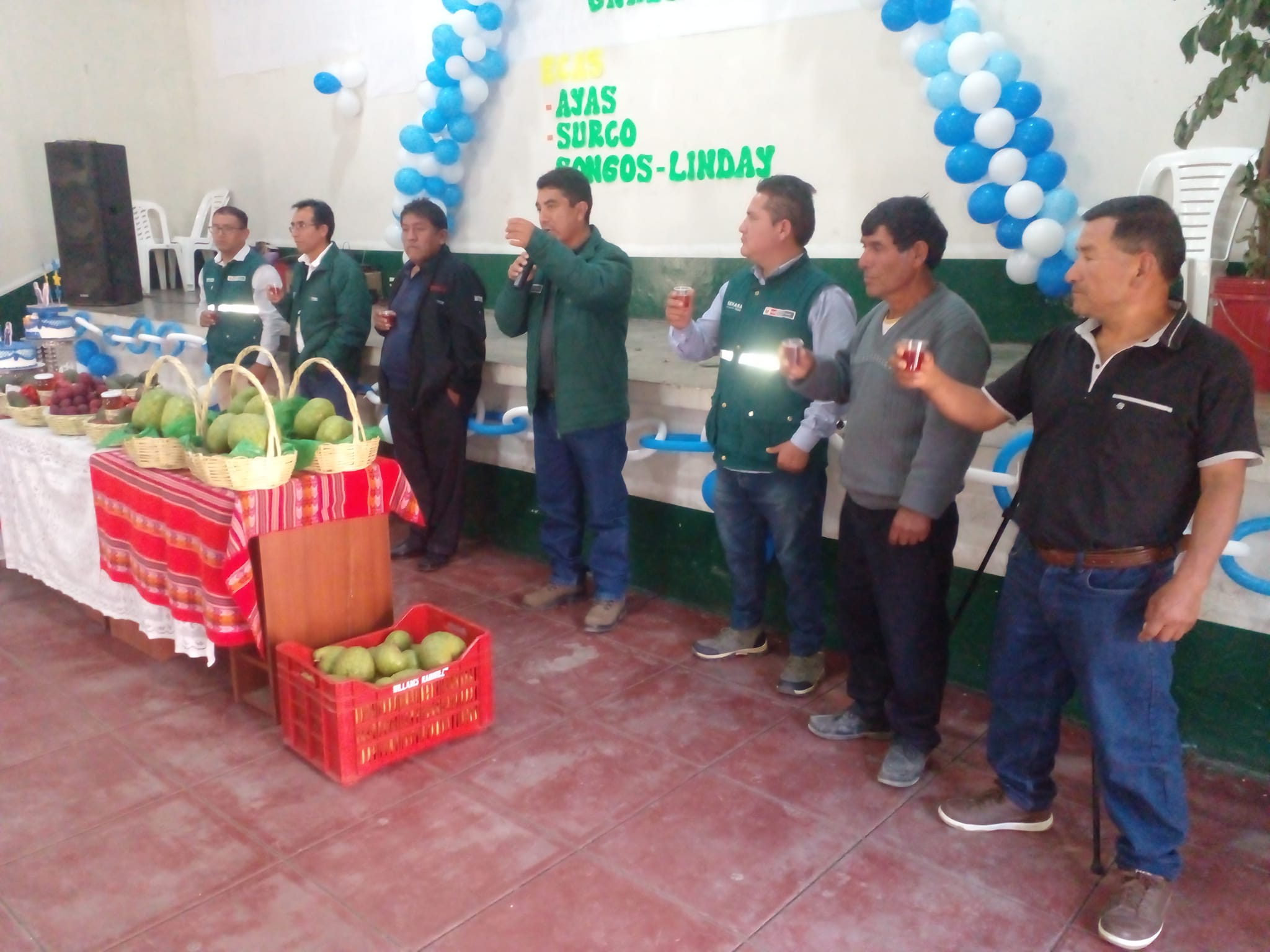 Así fue la  ceremonia  de graduación  de los productores de los  anexos  de Ayas, Linday - Songos  y Surco,