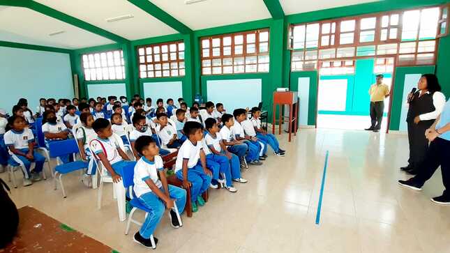 Primer Encuentro de Familias para una Convivencia Armoniosa en la I.E 14081 de Nuevo Sinchao Chico