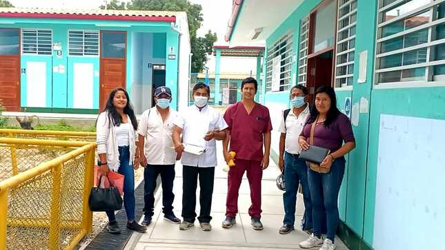 verificando vectores de dengue y alimentos