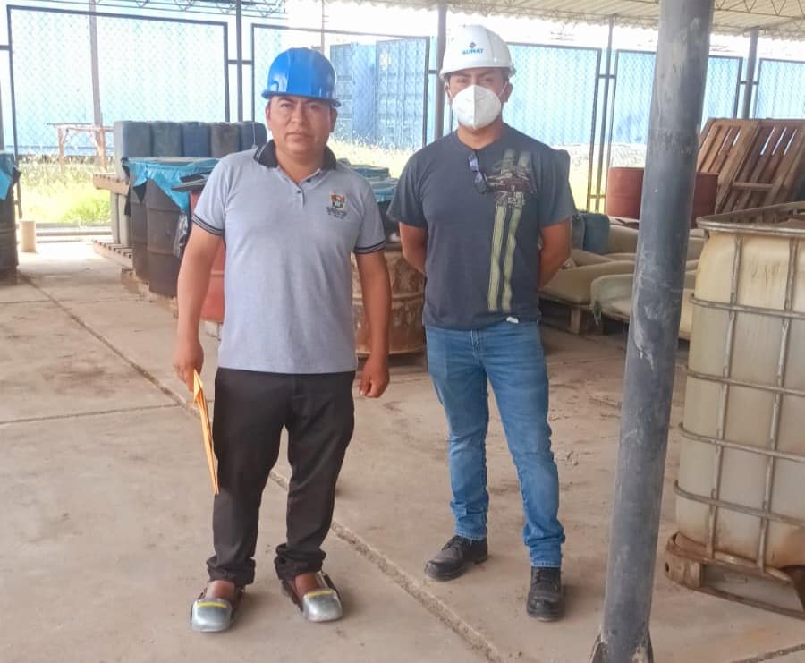 Alcalde recibe 1000 galones de petróleo