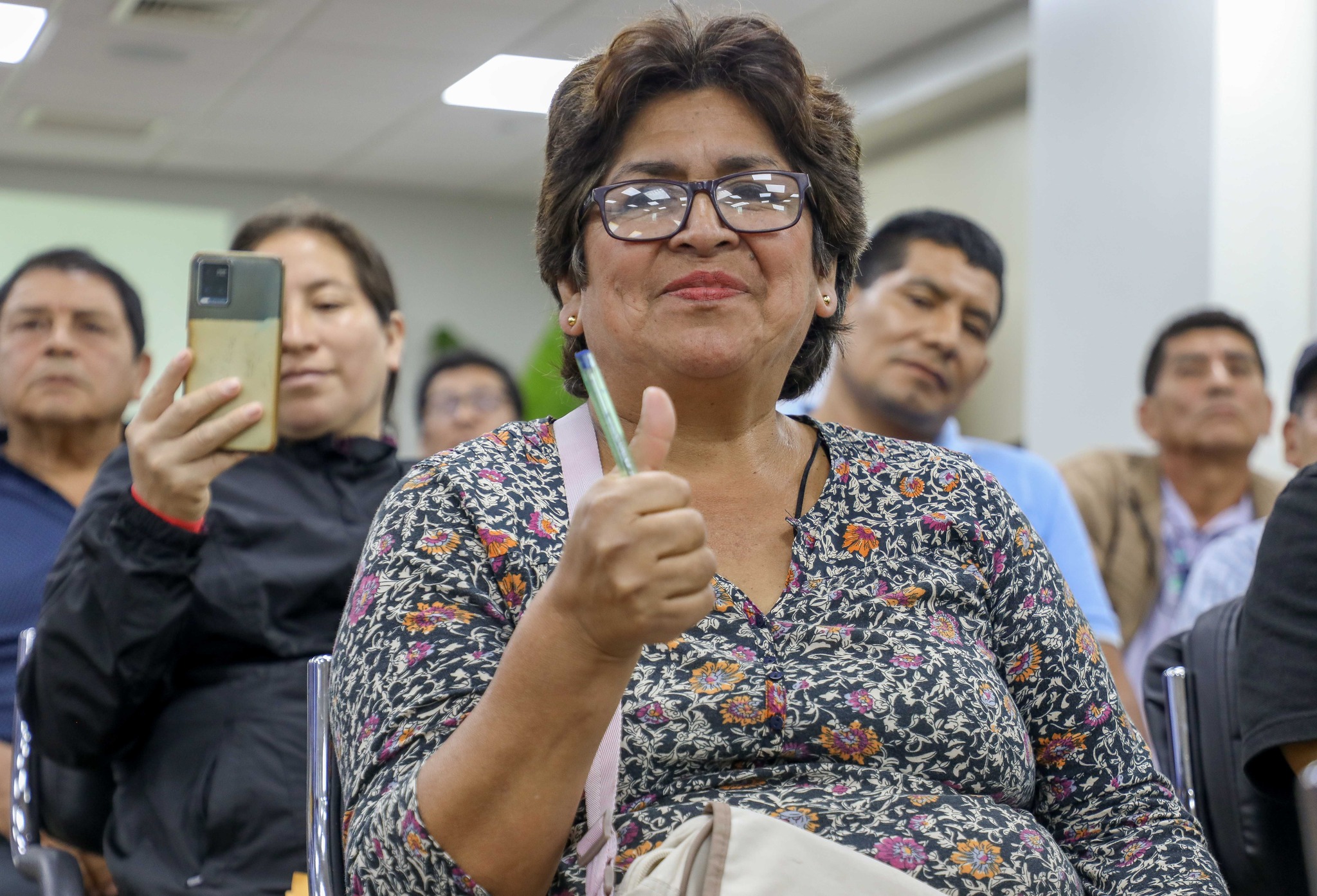 El alcalde Pedro Spadaro, se reuni贸 con los dirigentes de este sector del Callao para dar a conocer los planes de desarrollo que beneficiar谩n a toda la poblaci贸n.