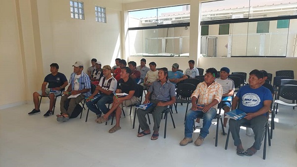 Pescadores participan del curso MAM-09 de marinero de pesca calificado