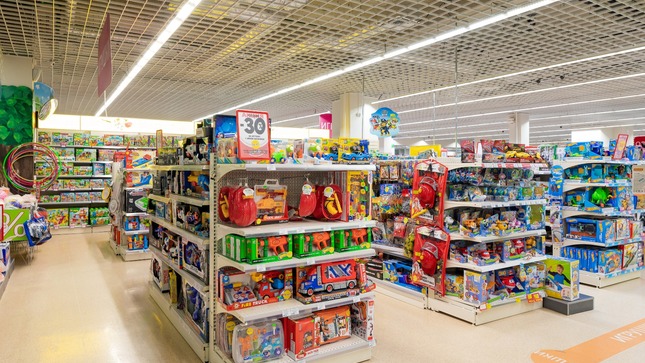 Compre juguetes de manera segura revisando la información de las etiquetas 
