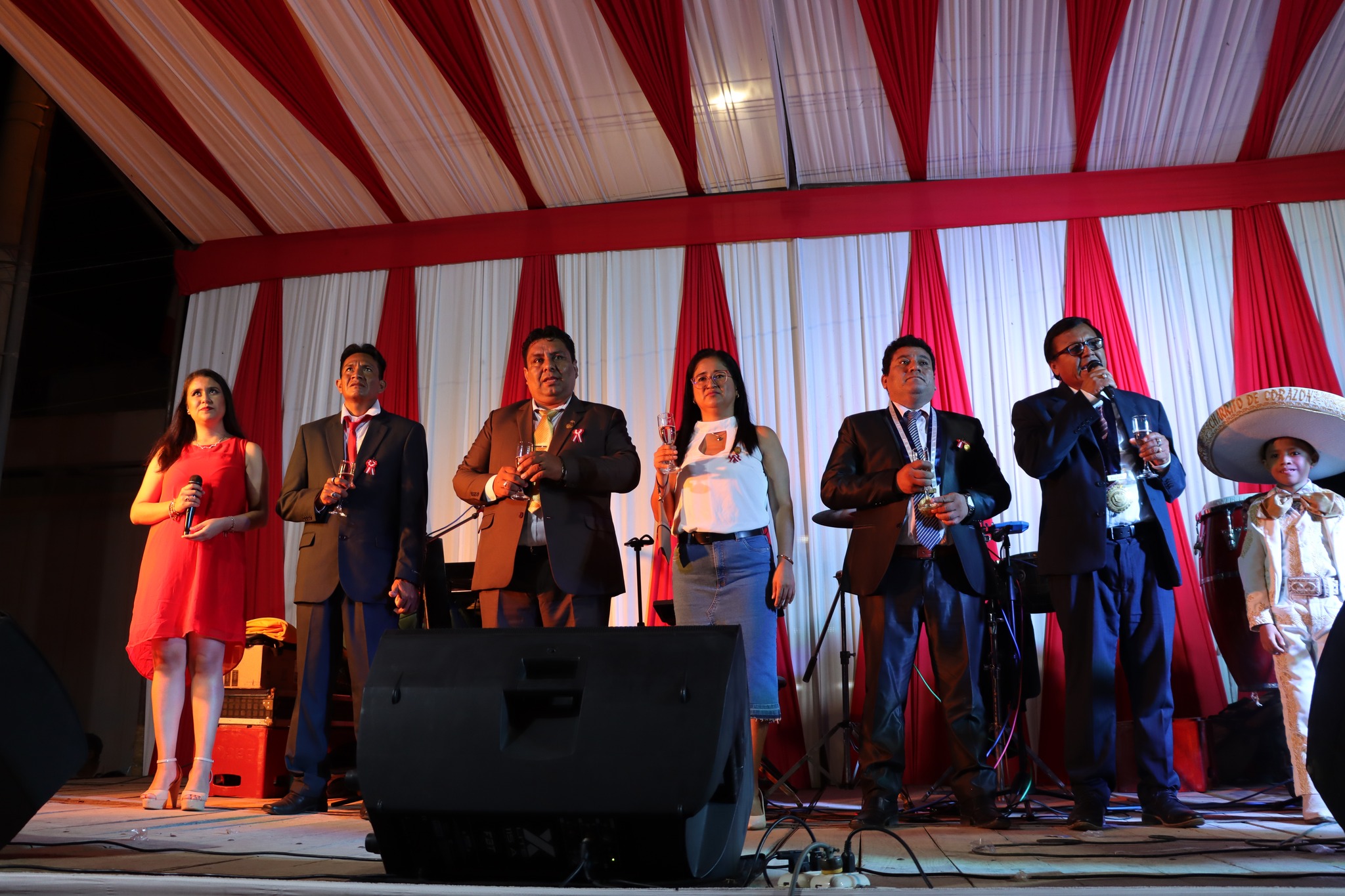 SERENATA POR CELEBRACIÓN DE LOS 202 AÑOS DE NUESTRA INDEPENDECIA DEL PERÚ