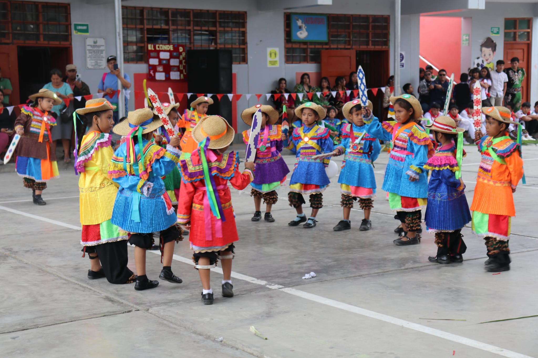 Festival de Danzas y Feria Gastronómica
