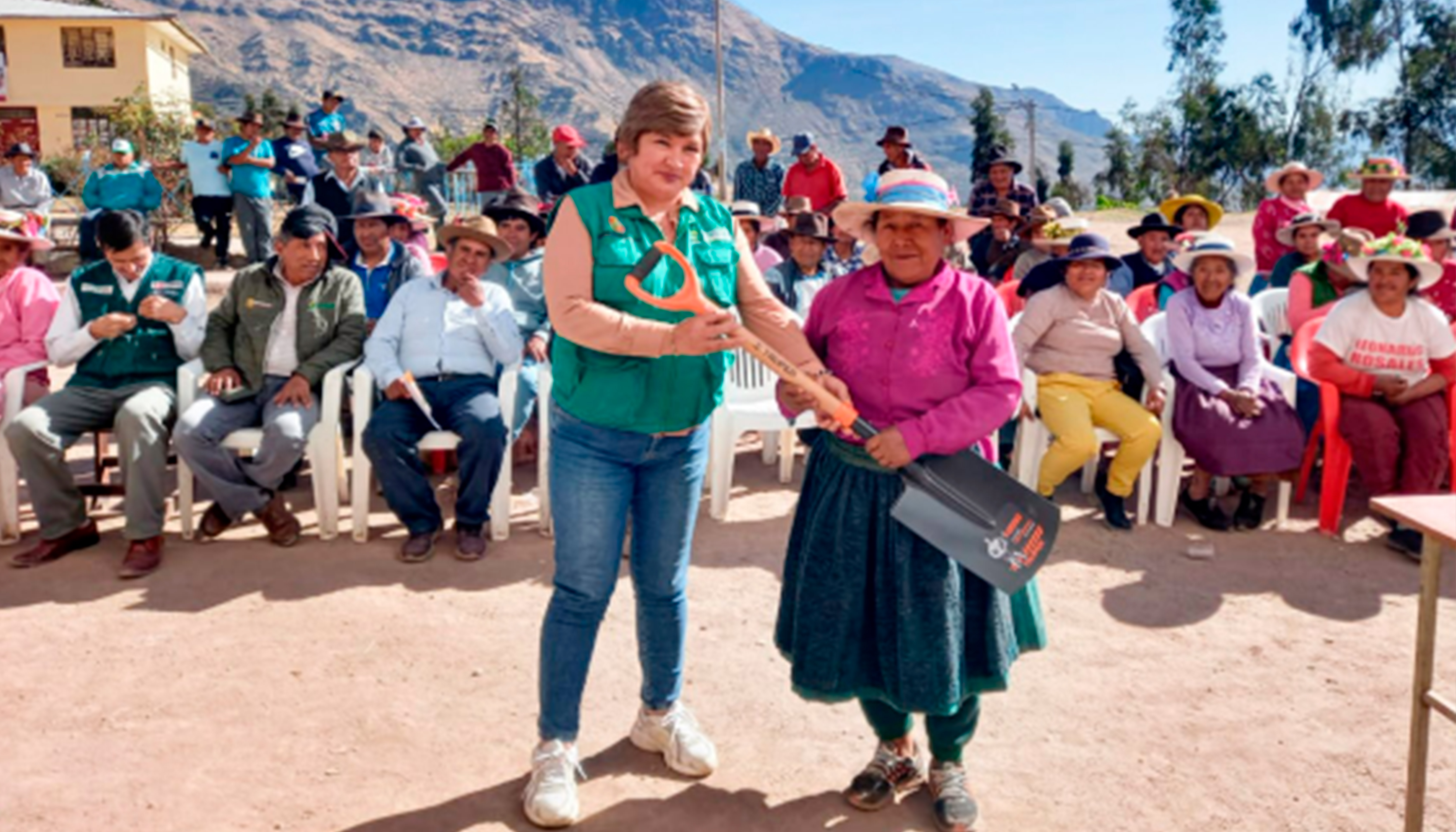Fortalecen conocimientos de agricultores para el manejo eficiente del cultivo de palto en Cajatambo
