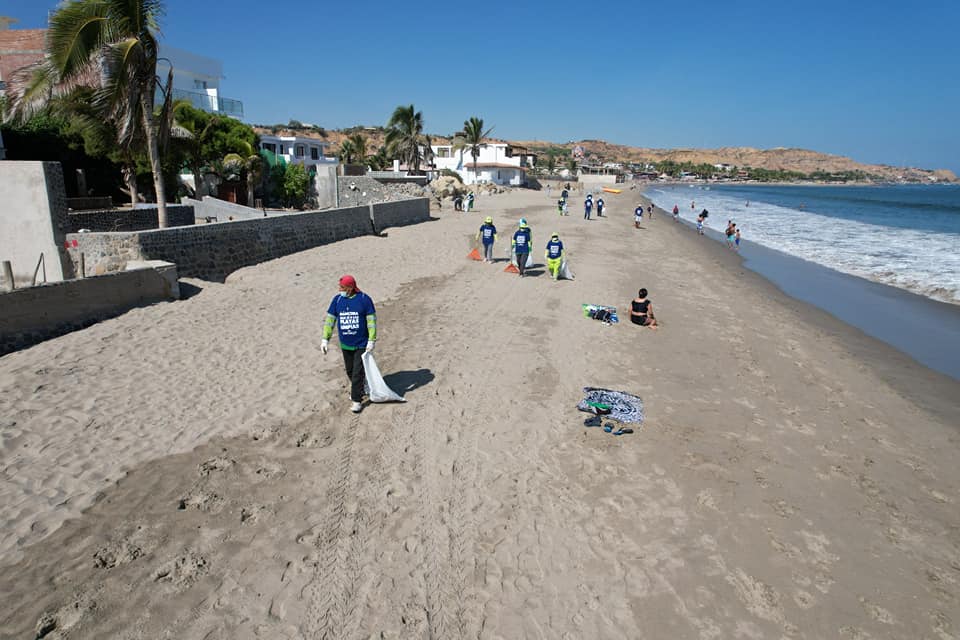 ¡UNIMOS FUERZAS POR NUESTRA PLAYA DE MÁNCORA!