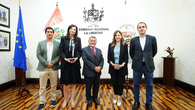 GORE La Libertad muestra oportunidades de inversión a delegación de Macedonia