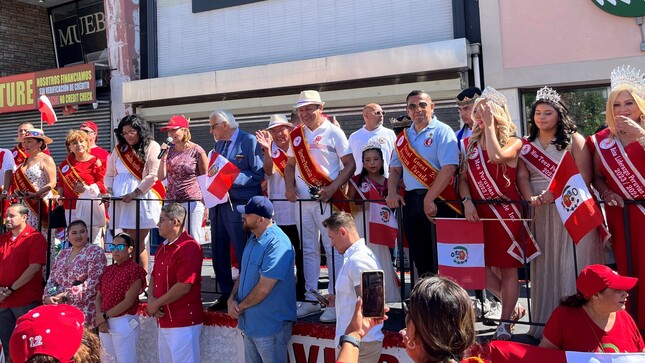 Se realizó gran desfile peruano por Fiestas Patrias en Nueva Jersey