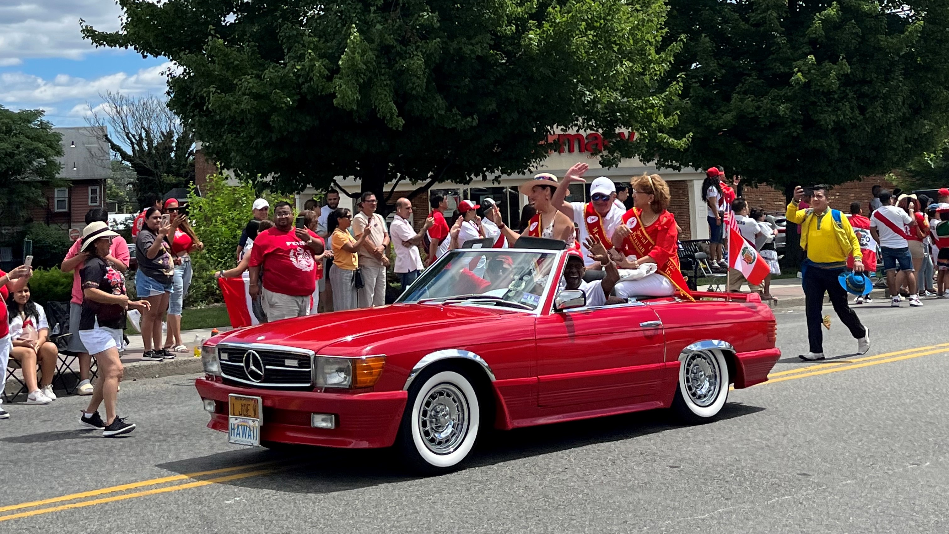 Se realizó gran desfile peruano por Fiestas Patrias en Nueva Jersey
