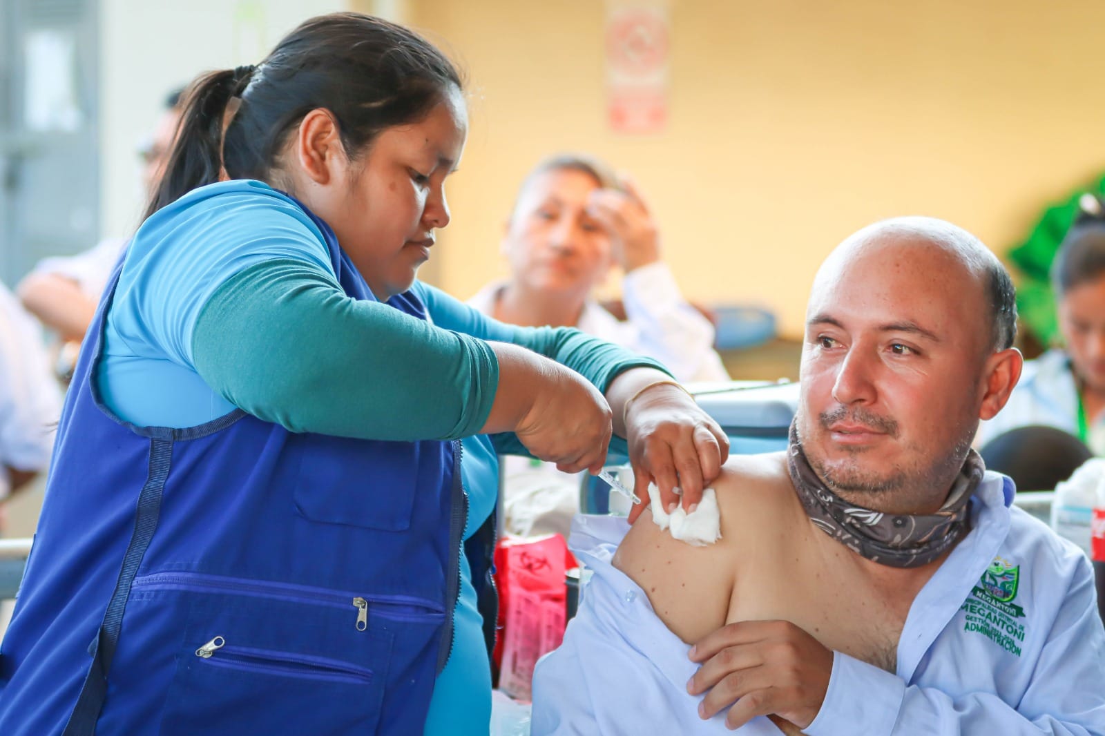 Vacunaciรณn en el distrito energรฉtico y ecolรณgico del paรญs, Megantoni.
