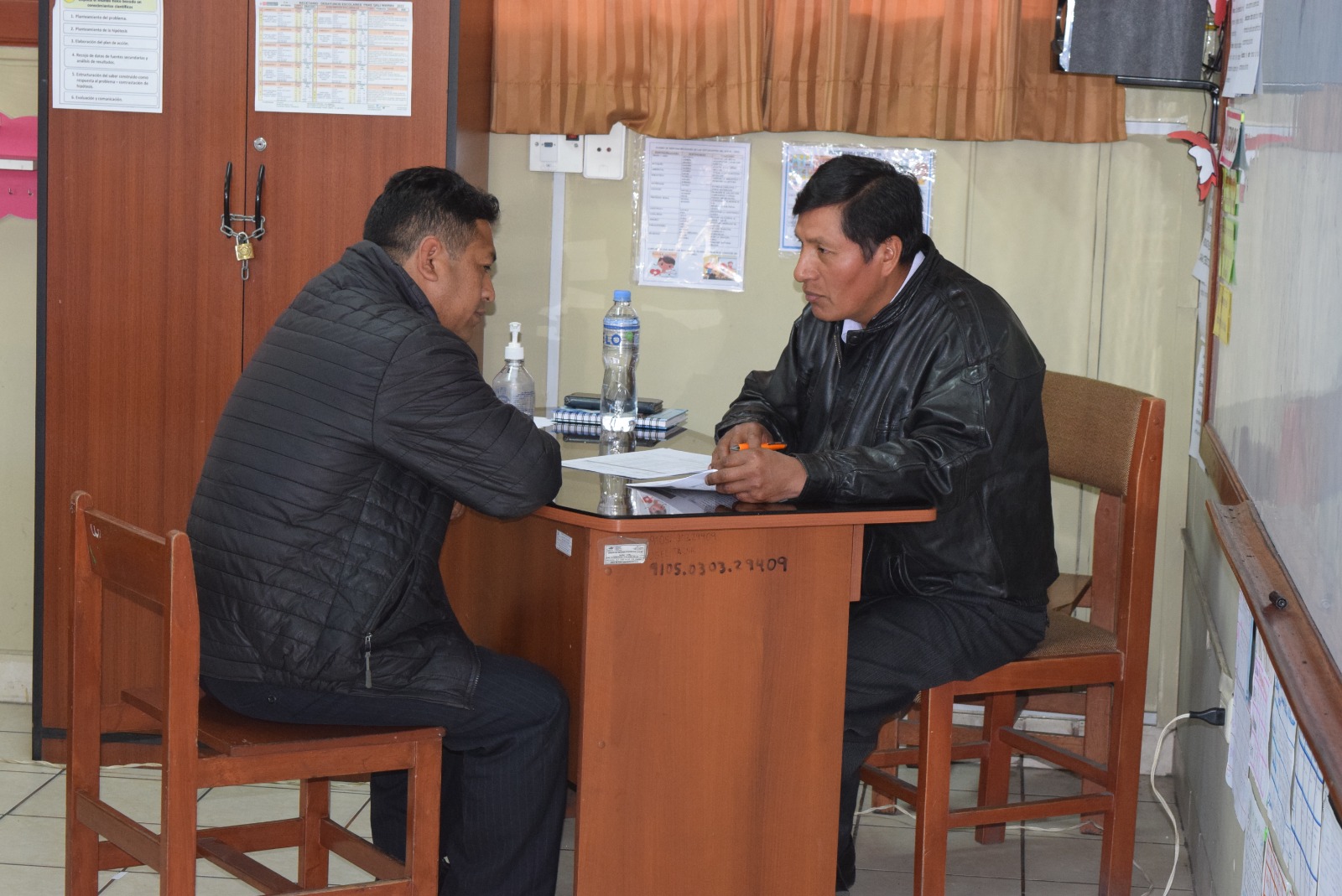Docentes son evaluados en el dominio de lengua aymara y quechua