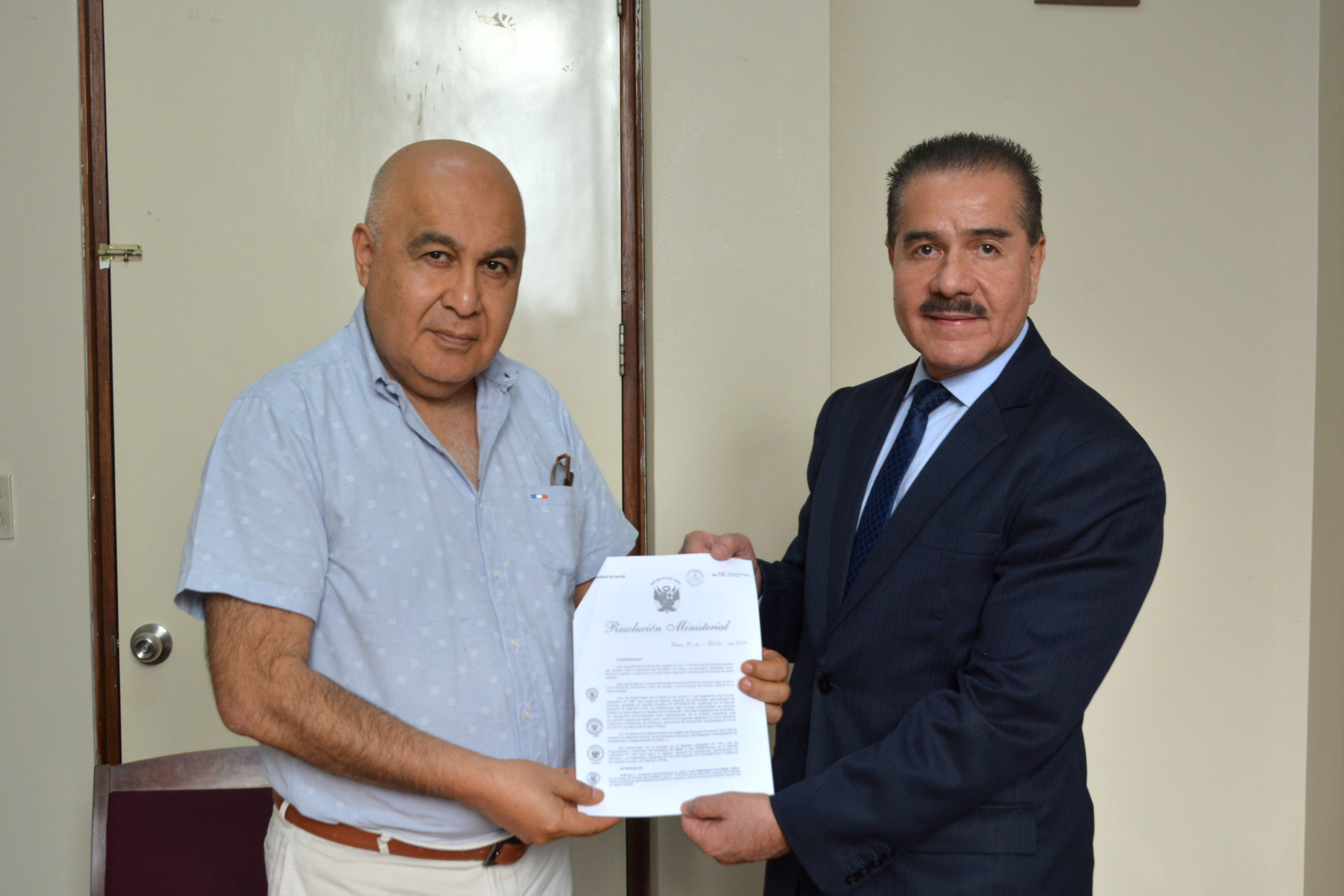MC. Luis Vizcarra Jara asume direcciΓ³n general del hospital MarΓa Auxiliadora