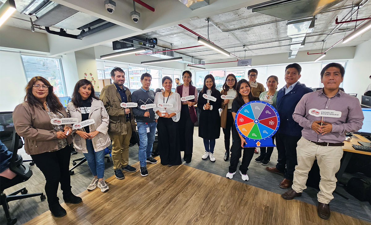 Escuelas Bicentenario fortalece su compromiso con un trabajo transparente e íntegro