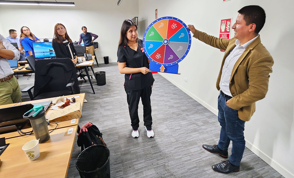 Escuelas Bicentenario fortalece su compromiso con un trabajo transparente e íntegro